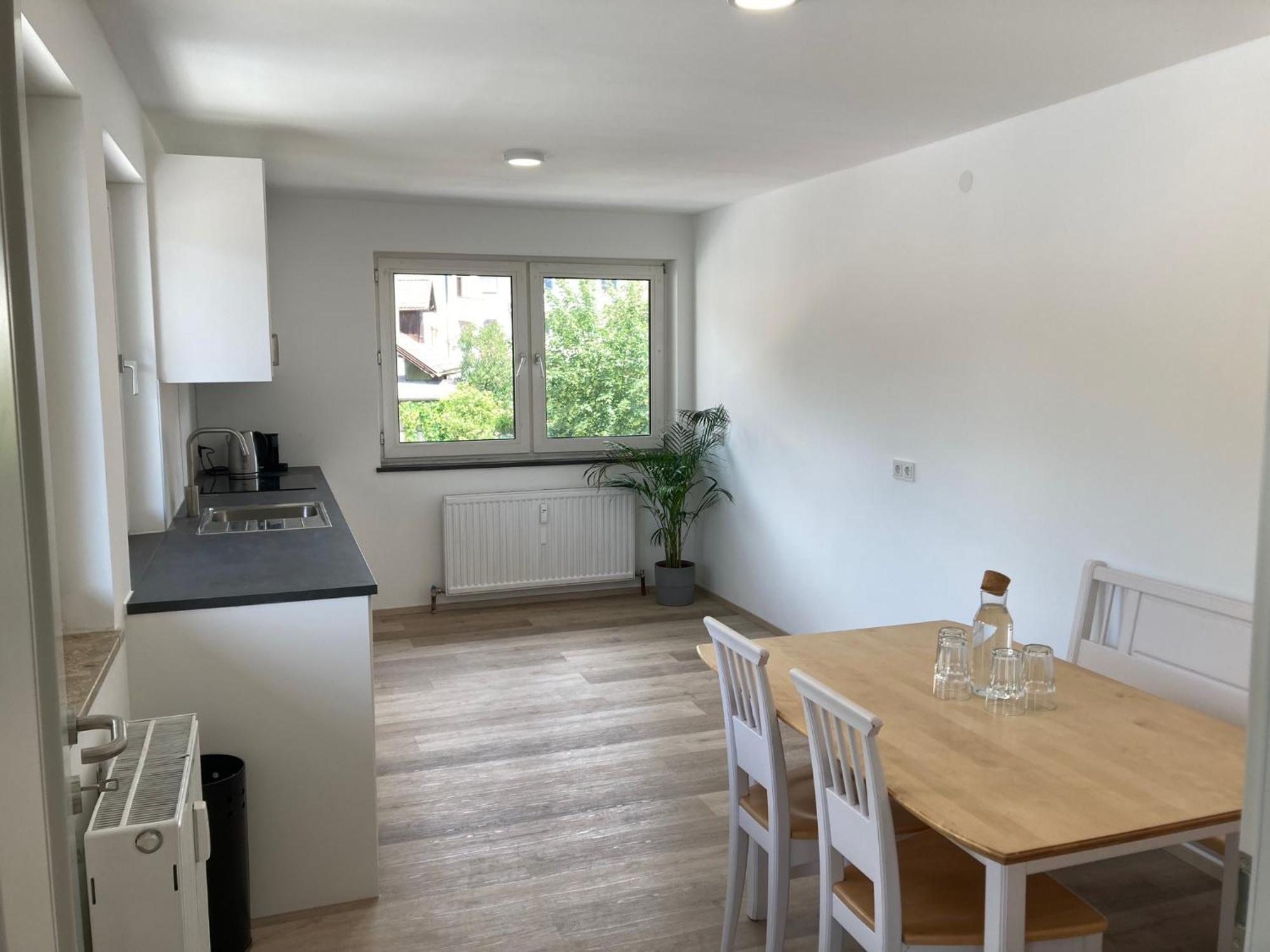 Geraeumiges Apartment Mit Weitblick 1-6 Personen Imst Kültér fotó